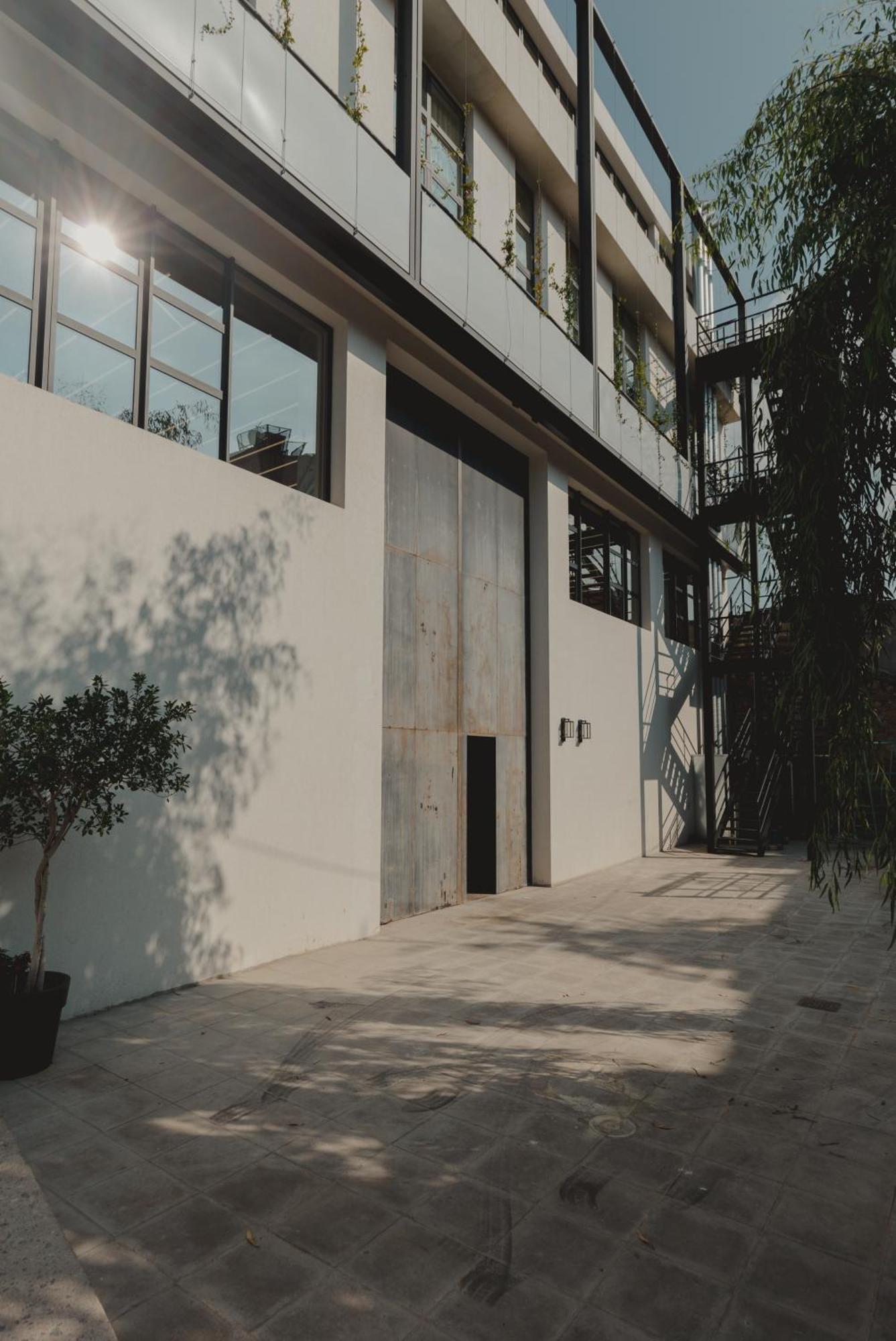 Plexi Space Athena Bagian luar foto
